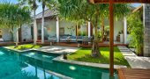 Villa with pool for sale