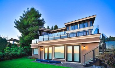 Villa with ocean and bay view